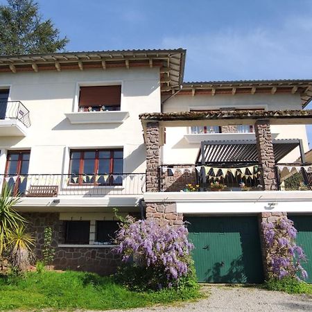 13 Bees Bed & Breakfast Confolens Bagian luar foto
