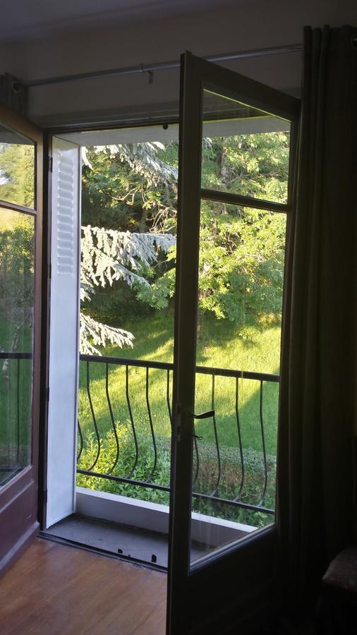 13 Bees Bed & Breakfast Confolens Bagian luar foto