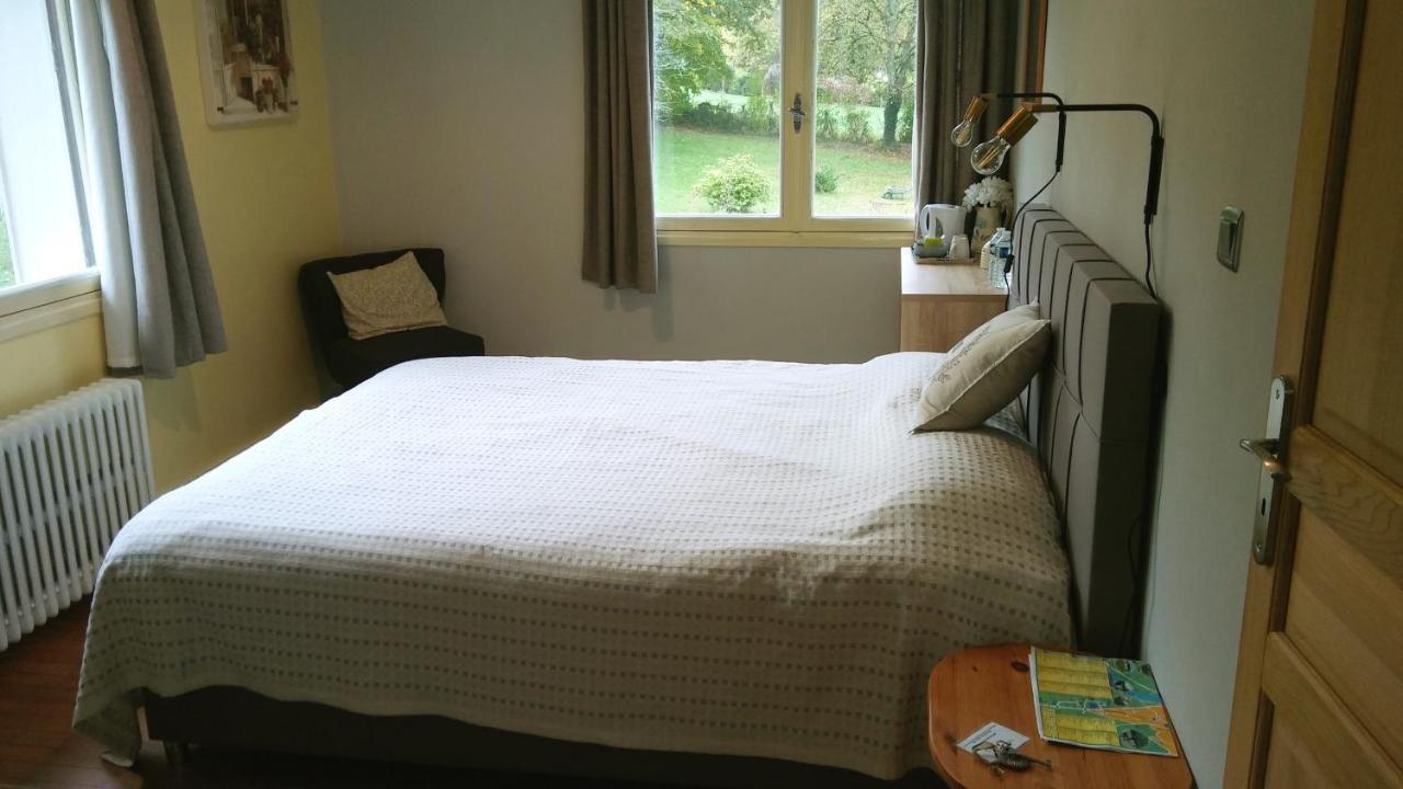 13 Bees Bed & Breakfast Confolens Bagian luar foto
